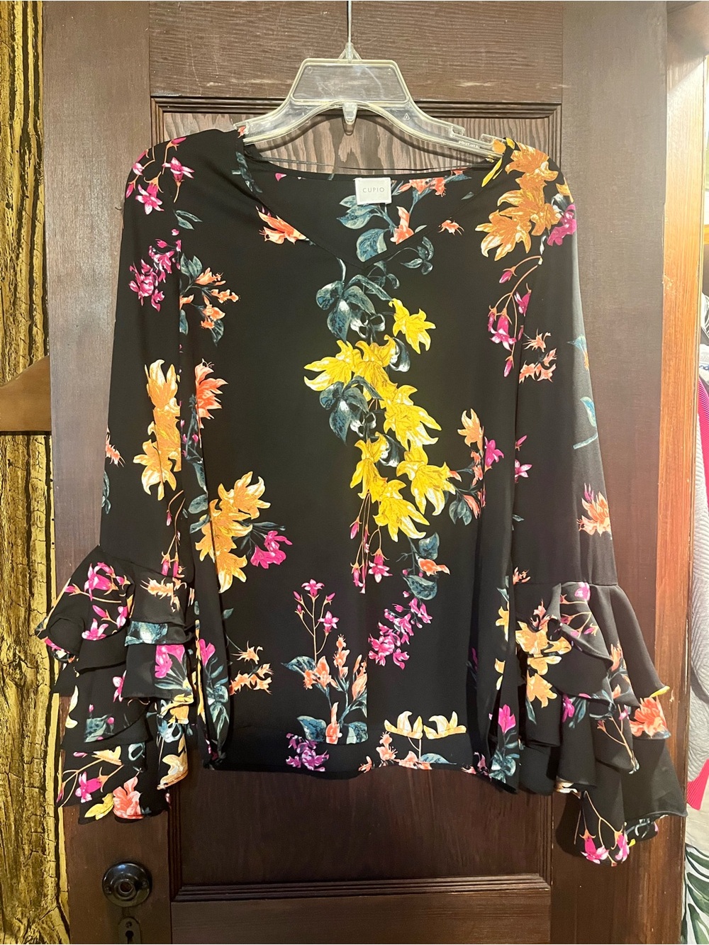 Cupio Black Floral Ruffled Bell-Sleeve Blouse